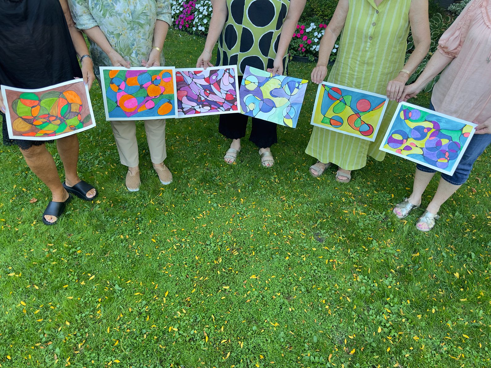 Beginner Neurographica Art-Toronto- Six participants showing there art
