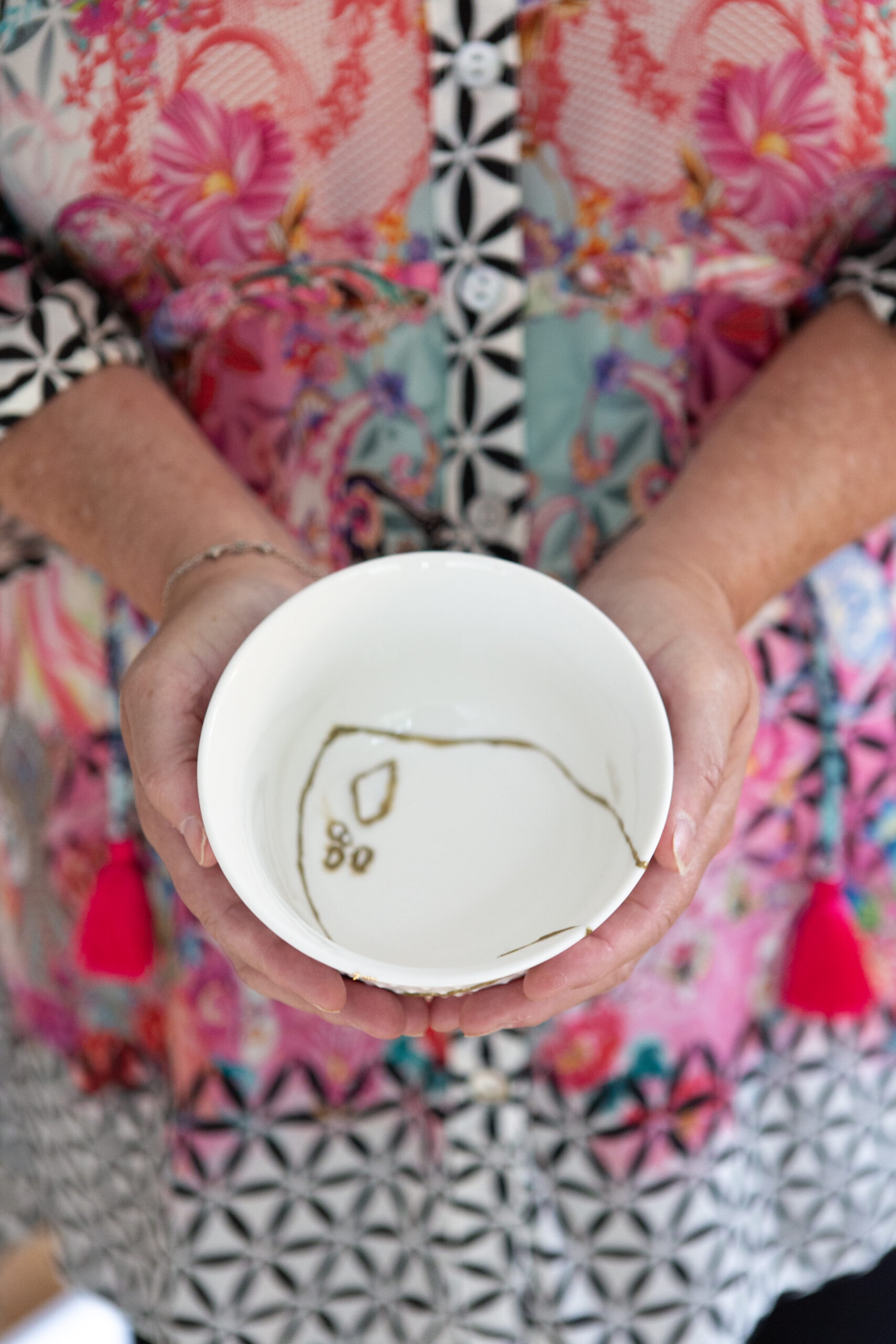 Kintsugi workshop Toronto-Gold joining-White Japanese Bowl